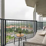 Daire Guthaus Retreat With Balcony Bratislava