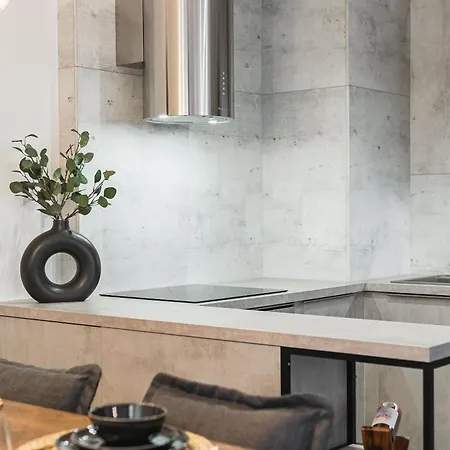 Lejlighed Guthaus Retreat With Balcony Bratislava