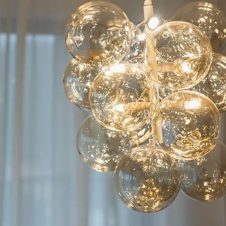 Appartement Guthaus Retreat With Balcony Bratislava